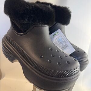 Crocs Unisex-Adult Stomp Lined Boots price is firm RUNS BIG